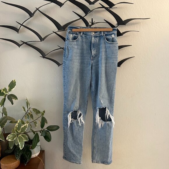 Abercrombie and Fitch Curve Love 90s Straight Ultra High Rise Jeans - Picture 1 of 4